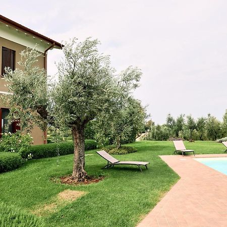 Il Casale Degli Ulivi - Agriturismo - Tenimenti Leone Lanuvio Екстериор снимка