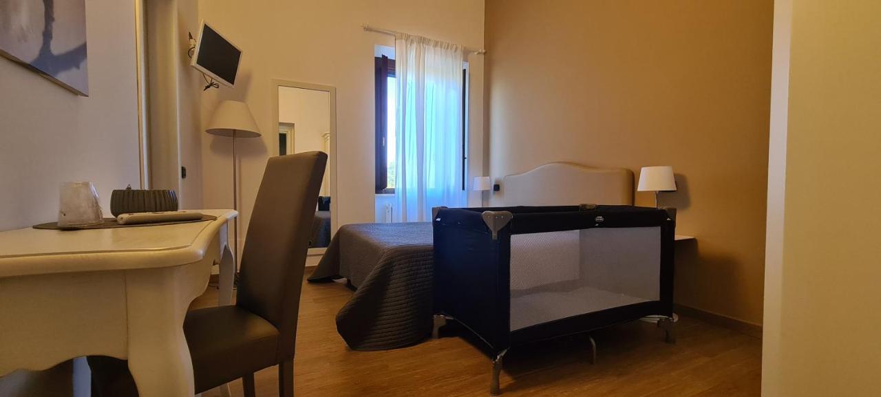 Il Casale Degli Ulivi - Agriturismo - Tenimenti Leone Lanuvio Екстериор снимка