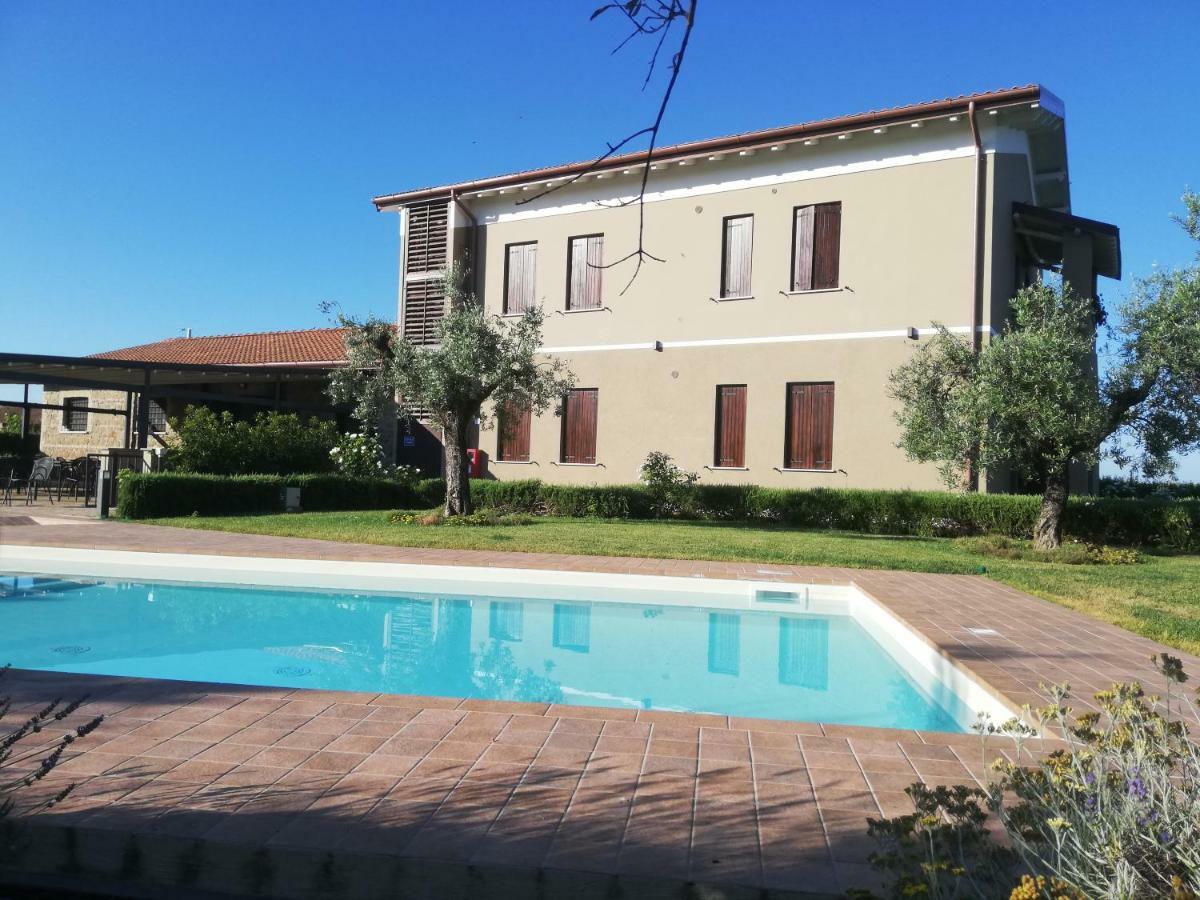 Il Casale Degli Ulivi - Agriturismo - Tenimenti Leone Lanuvio Екстериор снимка
